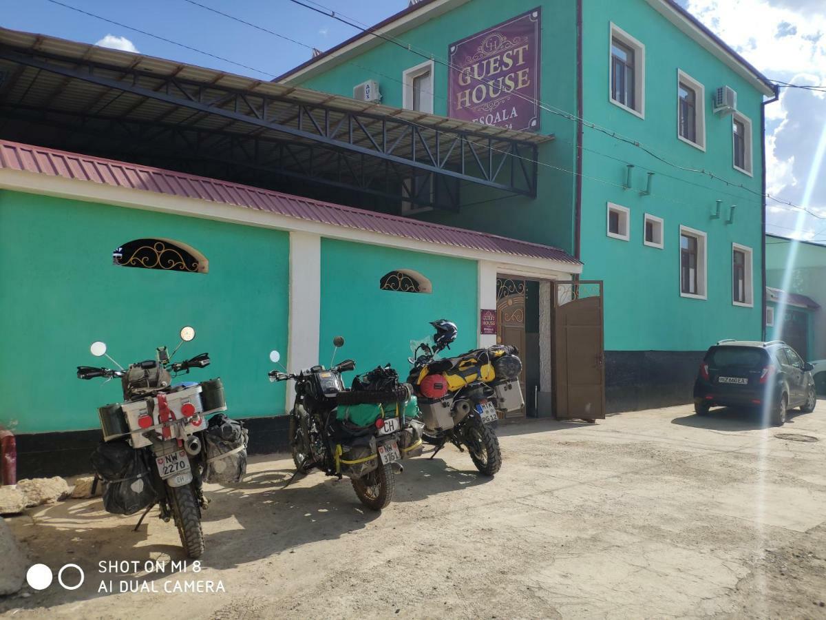 Auberge de jeunesse Besqala à Noukous Extérieur photo